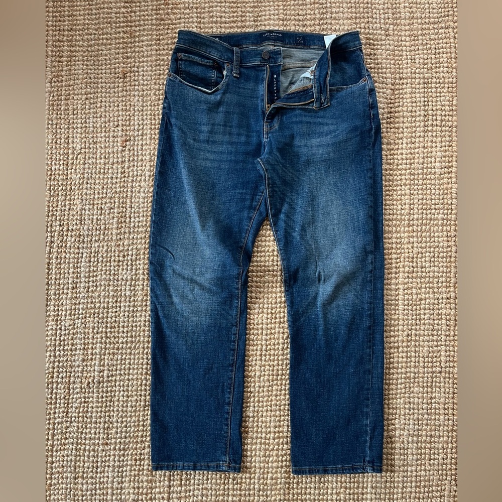 Lucky Brand 223 Straight leg vintage blue jeans 33W 32L